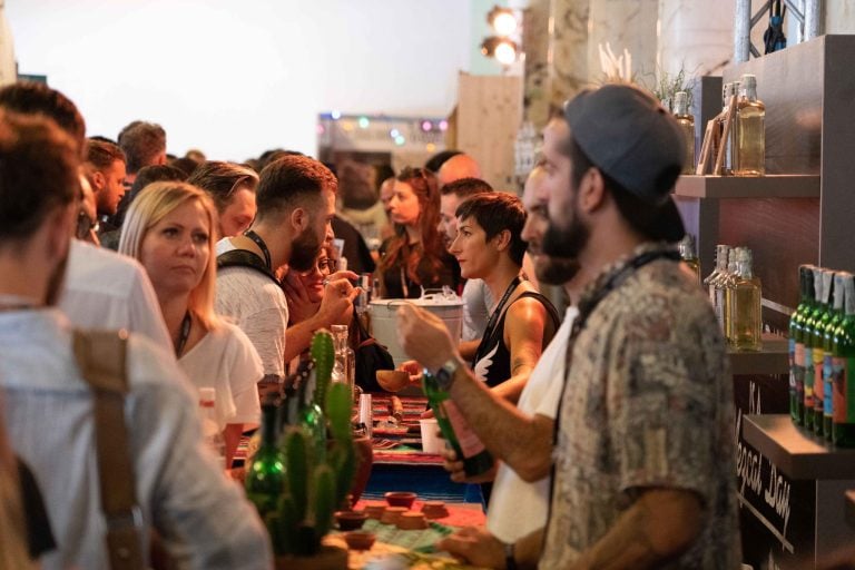 Bancone bar al Bar Show 2019 a Roma