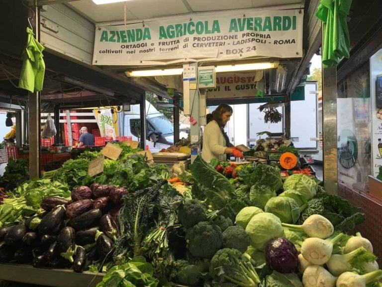 banco azienda agricola Averardi|Alahakoon - Mercato di piazza San Giovanni di Dio|Alahakoon - Mercato di San Giovanni di Dio||Rosa e Jabbali - Mercato di piazza San Giovanni di Dio||Pescheria Max e Flavia - Mercato di San Giovanni di Dio||porcini