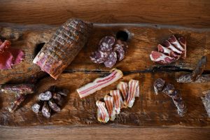|INGRESSO Gubbio Onorato Salumi|STAFF Gubbio Onorato Salumi|TONNO Gubbio Onorato Salumi|PROSCIUTTO Gubbio Onorato Salumi|Animali Gubbio Onorato Salumi|PANORAMICA Gubbio Onorato Salumi
