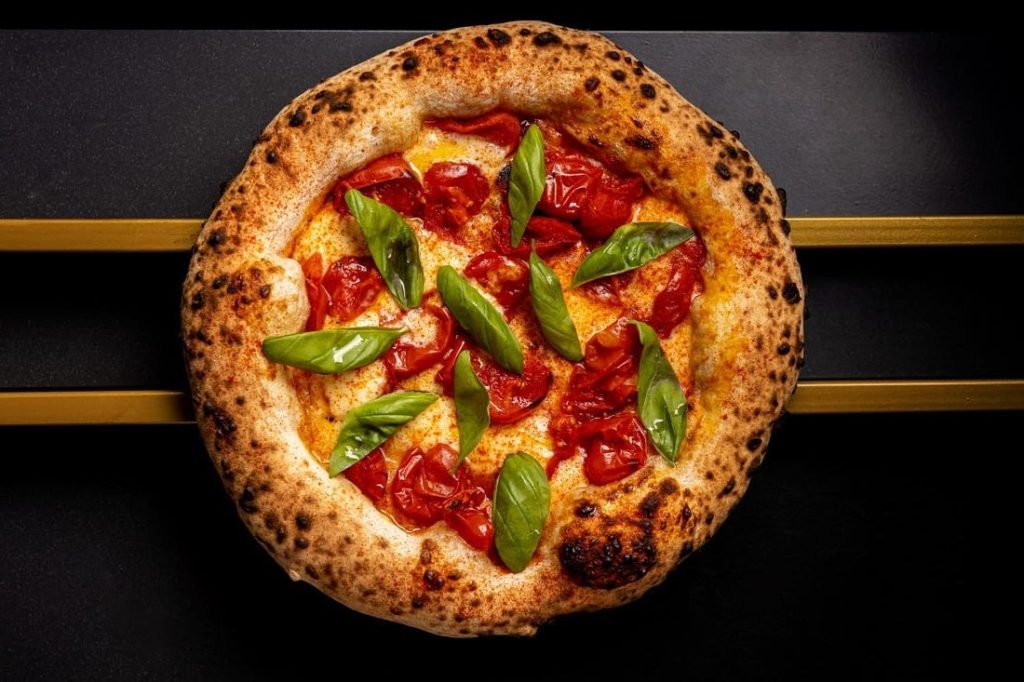Una pizza di Pier Daniele Seu|pizza e vino