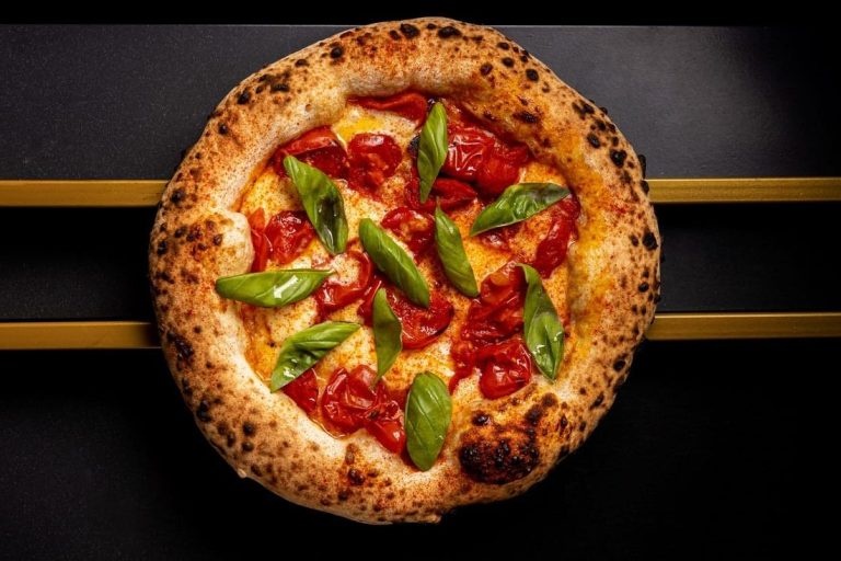 Una pizza di Pier Daniele Seu|pizza e vino