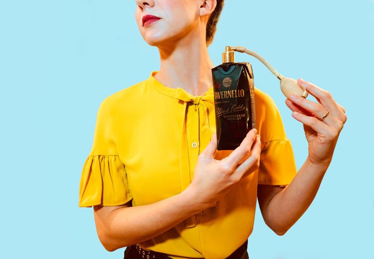 Foto pubblicitaria Tavernello|Grafica pubblicitaria Tavernello|La pagina Instagram di Tavernello|Grafica Tavernello Magritte