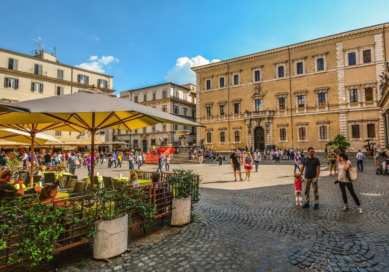 |Roma Trastevere Pasticceria Valzani|Roma Trastevere Pasticceria Valzani_Michaela e sorella|Roma Trastevere Pasta all’uovo Sorelle Piras|Roma Trastevere Pasta all’uovo Sorelle Piras|neuroscienze a tavola||||