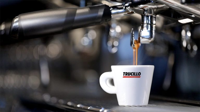 Una tazzina di caffè Trucillo|Emilio Vitolo
