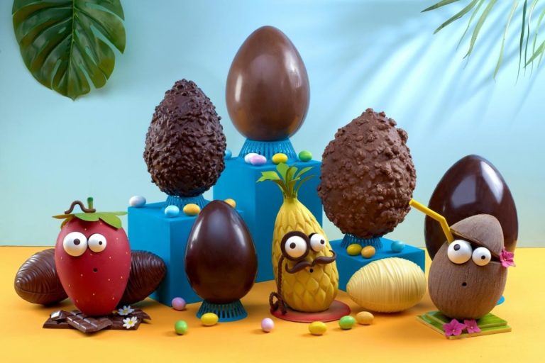 Le uova esotiche della Martesana|Easter Bomb di Paolo Griffa|Uovo rotto di Gobino|Coniglietti di cioccolato Hiromi Cake|Pinocchio di Ernst Knam|Uovo imperfetto di Baronetto|L'uovo di pasqua di Brisa|Galletto murgiano di cioccolato di Lula|Uovo componibile di Davide Appendino|Uova d'artista di Walter Musco|Caciotta uovo|Harry Potter di cioccolato|L'uovo ripieno di Romanengo|L'uovo di Pasqua di Paolo Brunelli