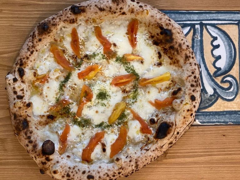 La Margherita Cilentana|Campo di grano in Cilento|Marco Fierro|Mozzarella nella mortella