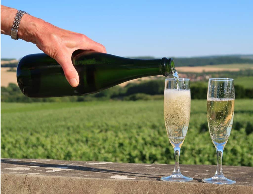 Ecco cosa hanno in comune Lambrusco e Champagne (non gridate all'eresia)