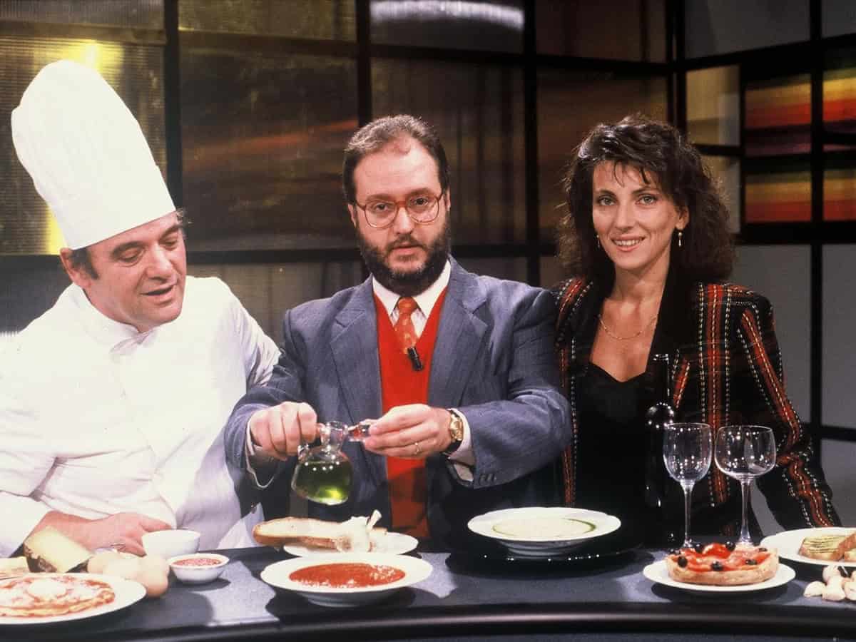 “Masterchef? Non mi piacciono i cuochi pompati per fare audience”. Intervista a Carla Urban, la prima a parlare di cibo in tv