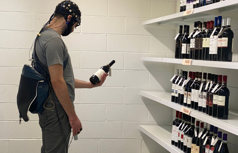 etichetta vino nuoce alla salute