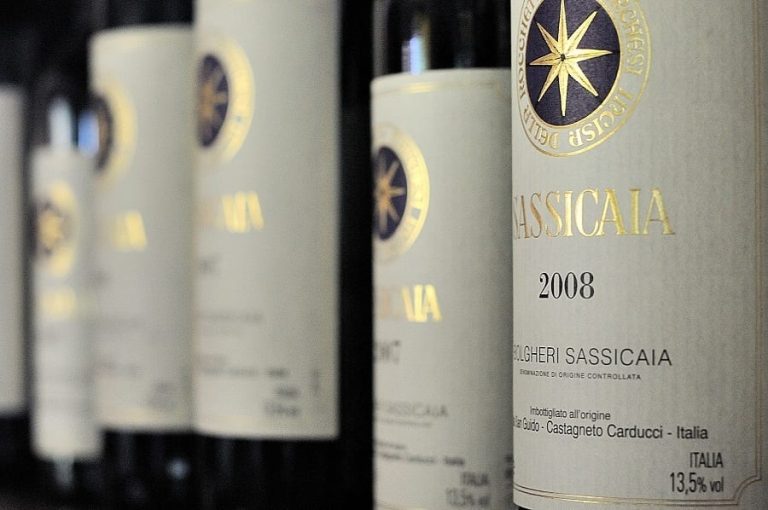 sassicaia|Sassicaia Graziana Grassini|Mario Incisa e Filippo di Edimburgo|cartina della zona del Sassicaia