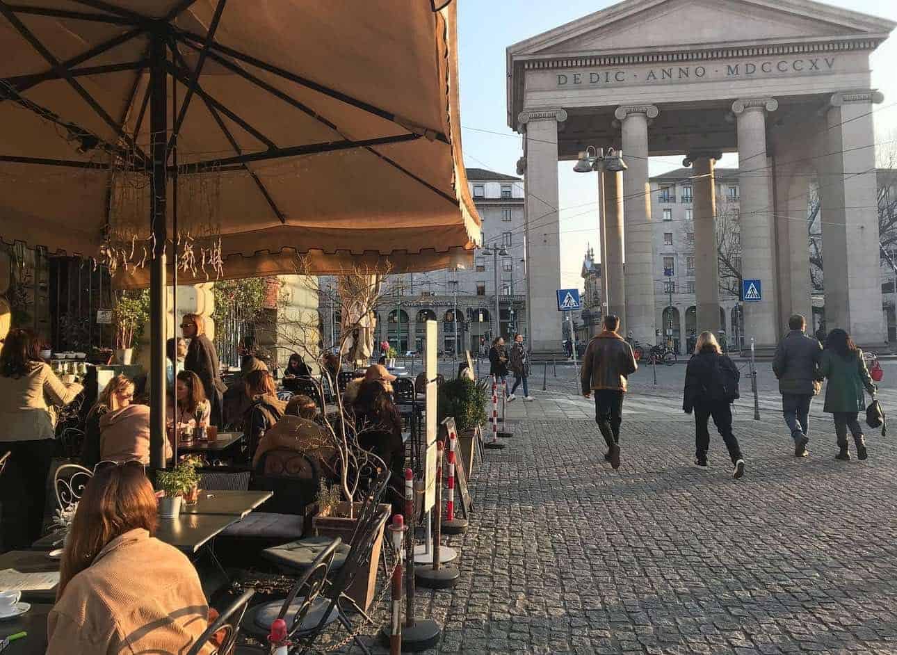 Milano dice addio al Trottoir. Il Comune preferisce i mondeghili dell