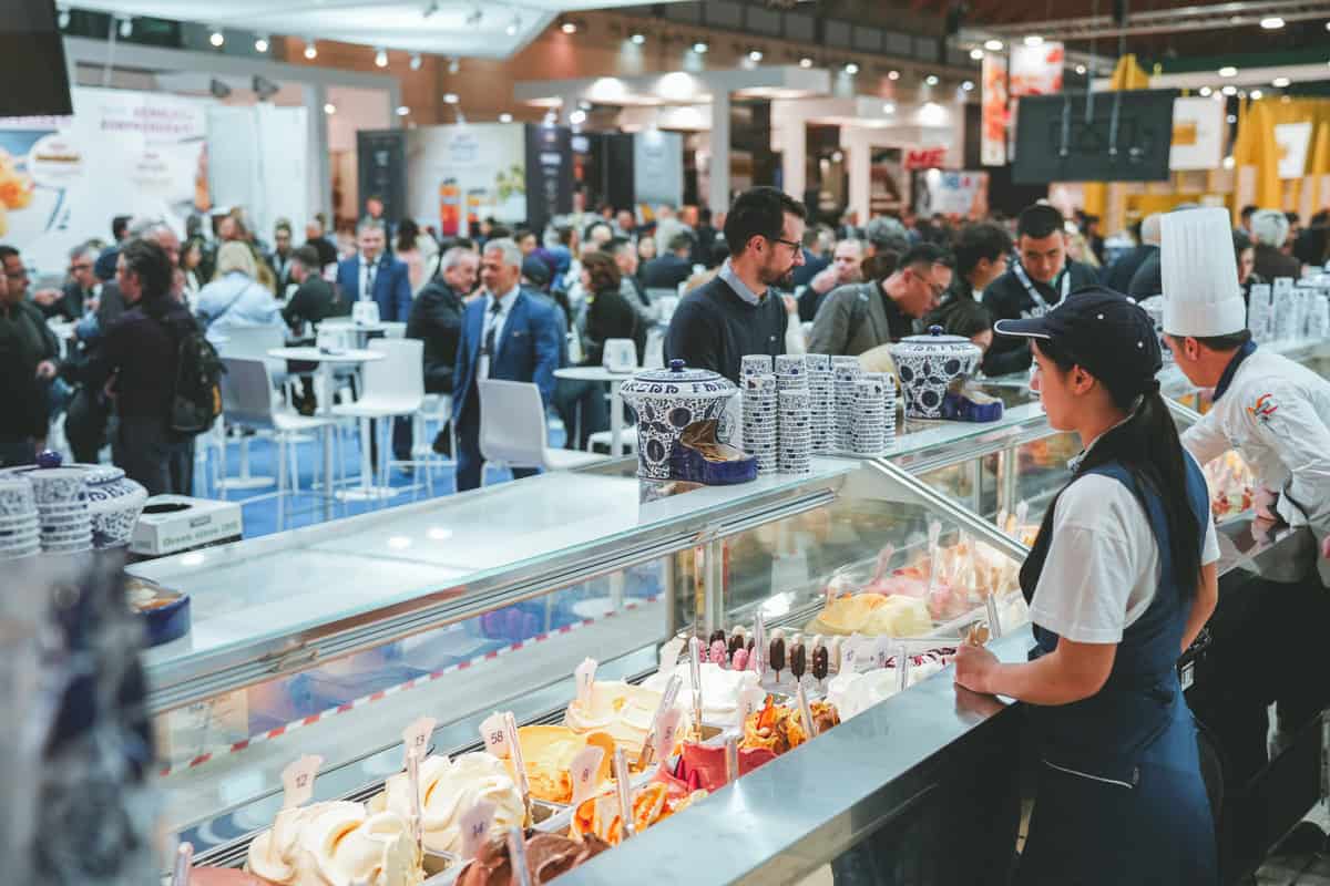 Dolci innovativi, i migliori gelati, caffè e tanta pizza. A Rimini una grande fiera racconta le nuove tendenze