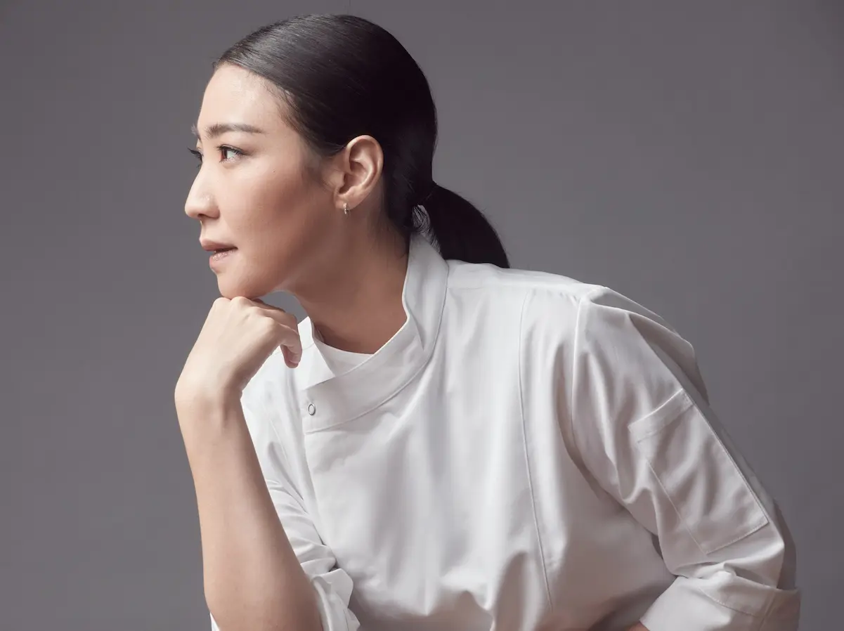 La migliore chef al mondo: “Donne in cucina? Molti pregiudizi e ambiente pesante. Veniamo sottovalutate” La migliore chef al mondo: “Donne in cucina? Molti pregiudizi e ambiente pesante. Veniamo sottovalutate”