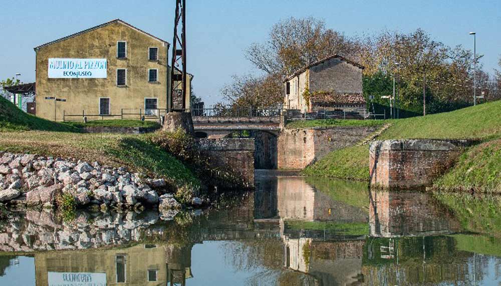 A cena in un mulino antico: le 11 migliori strutture dove mangiare e dormire A cena in un mulino antico: le 11 migliori strutture dove mangiare e dormire