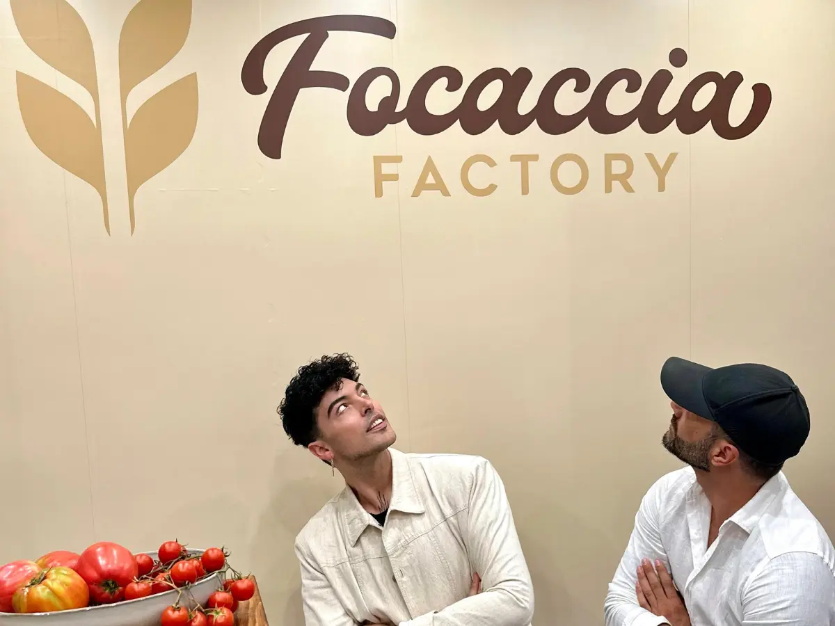 stash dei the kolors apre una focacceria in centro a capri