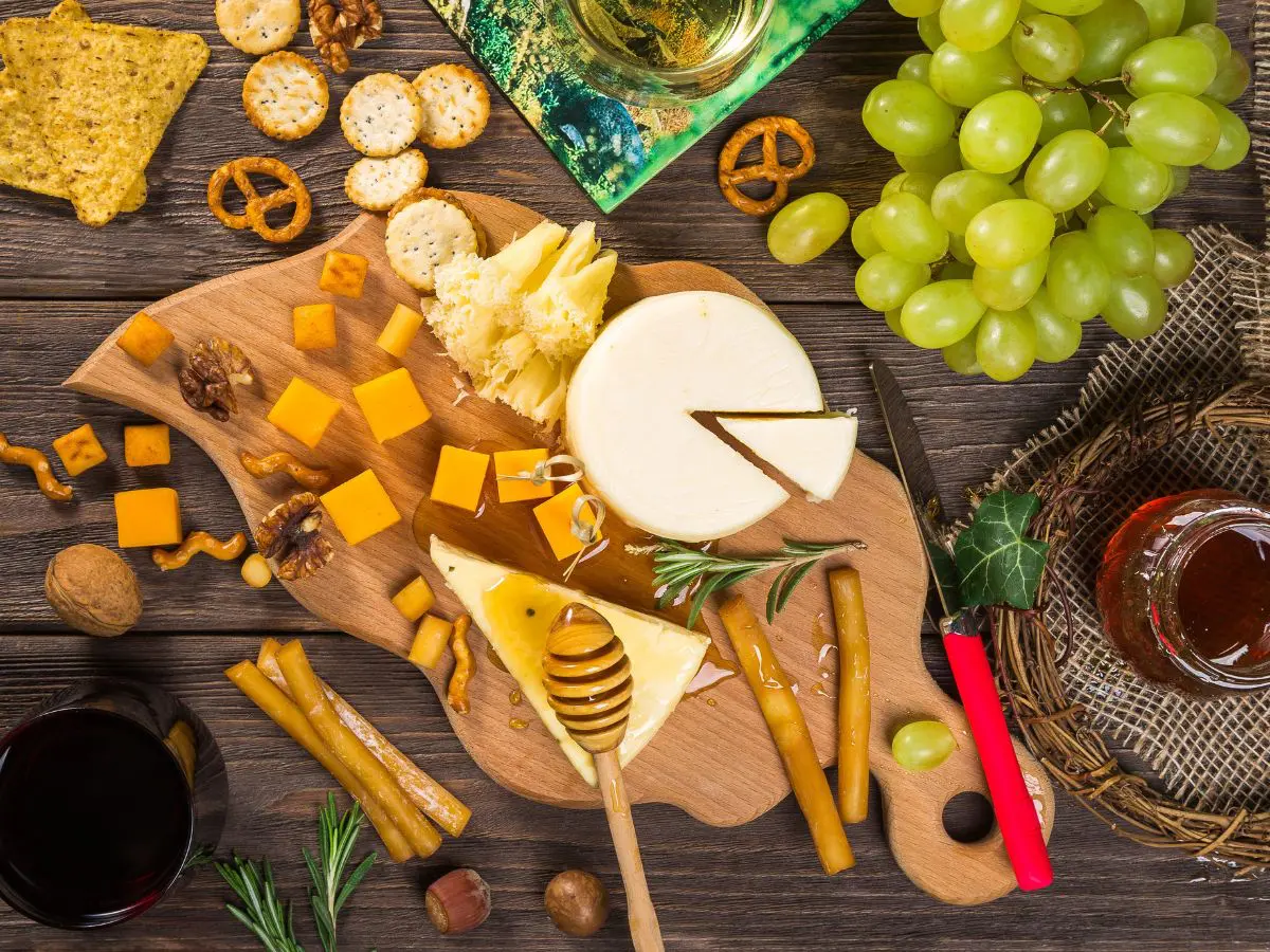 cheese and crackers