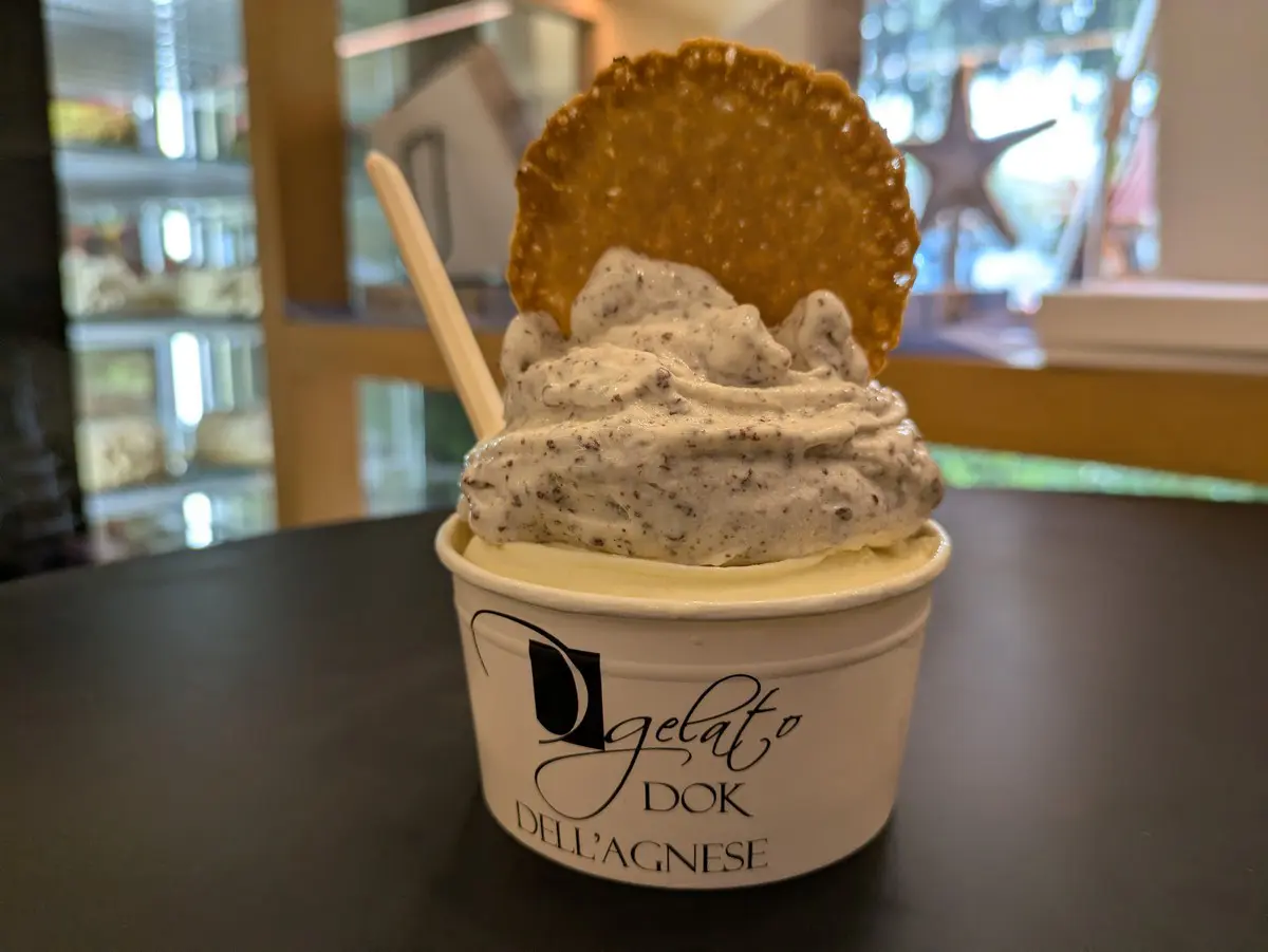 A Torino c'è un'insegna storica dove il cioccolato d'autore diventa gelato (e sorbetto senza latte)