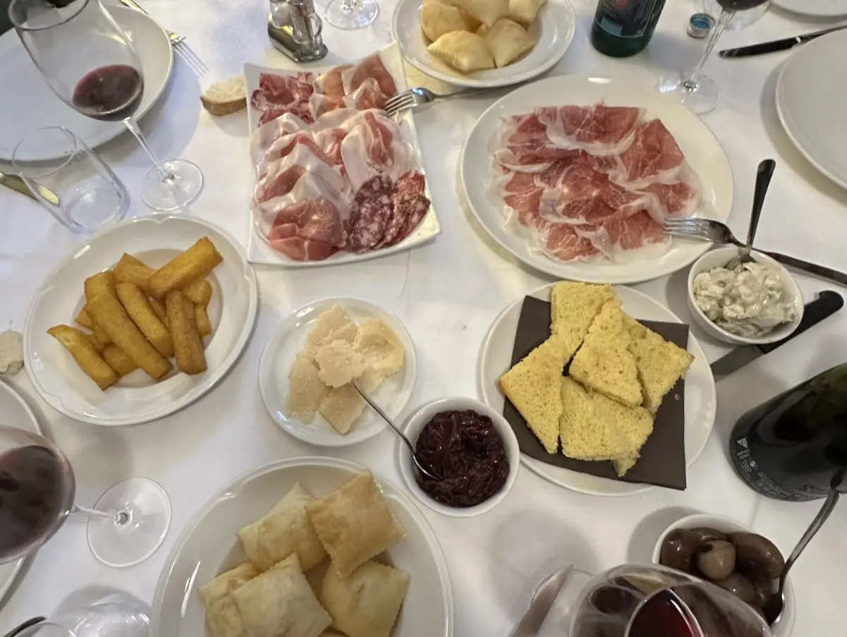 Come si fa a prenotare nella trattoria più ambita d’Italia Come si fa a prenotare nella trattoria più ambita d’Italia