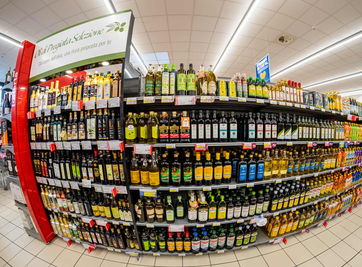 Il Paese dell’extravergine non produce extravergine: solo il 45,9% è italiano Il Paese dell’extravergine non produce extravergine: solo il 45,9% è italiano