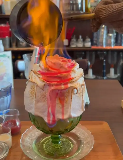 kakigori flambè