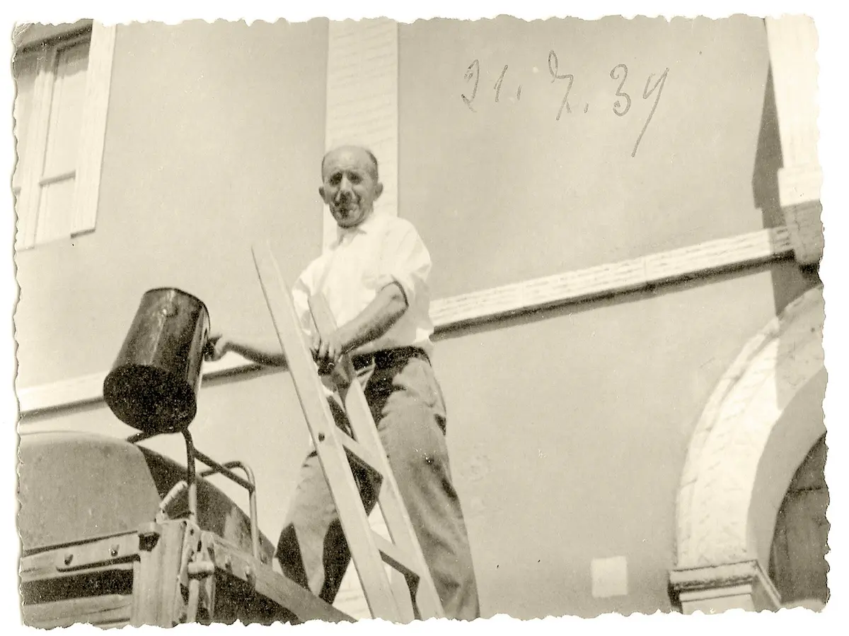 Immagine di Antonio Argiolas fondatore della Cantina Argiolas nel 1939