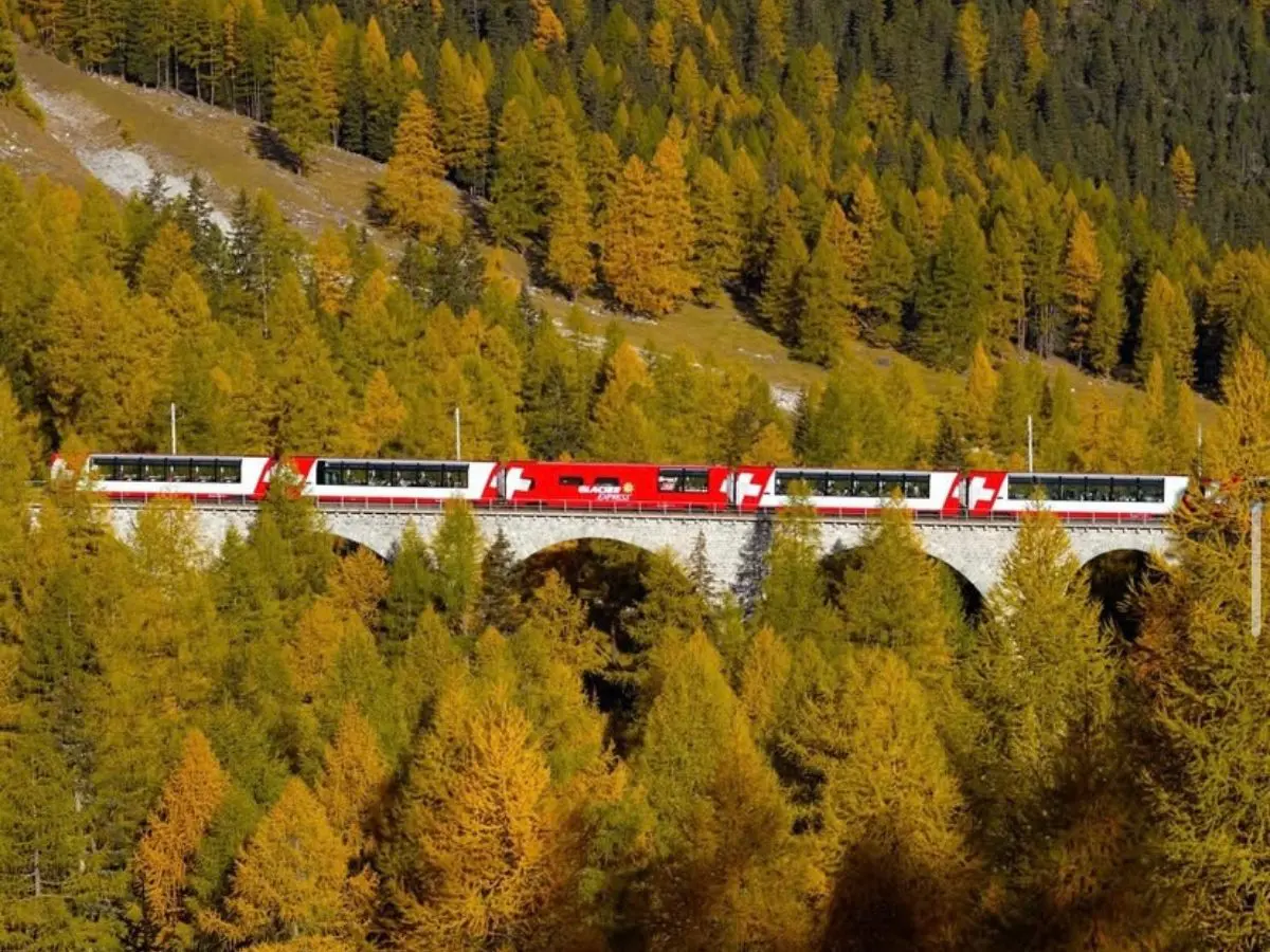 Che fascino del viaggio in treno! Ecco come Gen Z e Millennials riscoprono gli spostamenti su rotaia