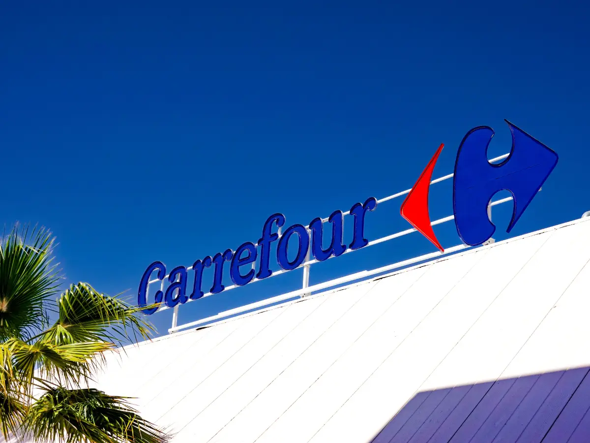 Conti in rosso e concorrenza agguerrita. Che cosa si nasconde dietro la possibile fuga di Carrefour dall’Italia Conti in rosso e concorrenza agguerrita. Che cosa si nasconde dietro la possibile fuga di Carrefour dall’Italia