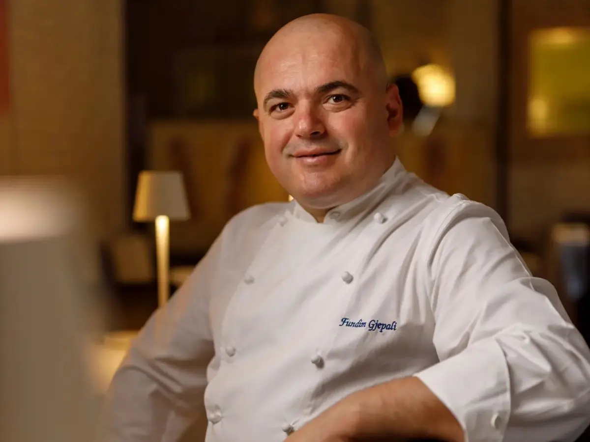 “Turismo di massa? L’Albania non è il nuovo Salento”. Intervista allo chef Fundim Gjepali “Turismo di massa? L’Albania non è il nuovo Salento”. Intervista allo chef Fundim Gjepali
