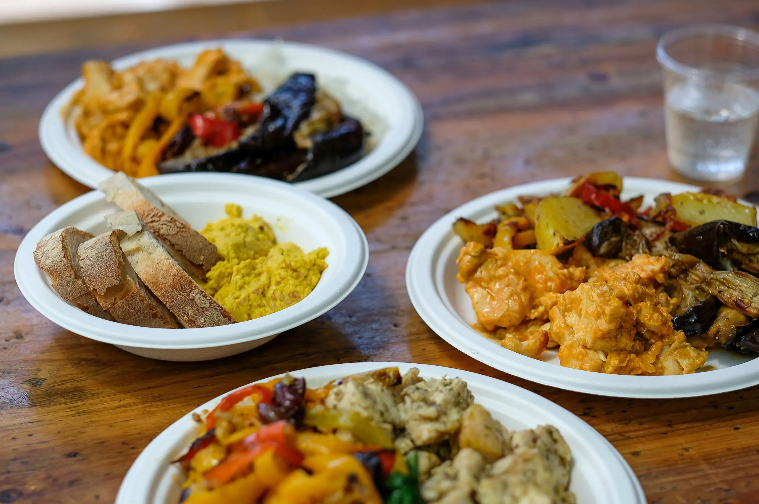 C’è una piccola gastronomia di qualità nascosta nel mercato di Garbatella C’è una piccola gastronomia di qualità nascosta nel mercato di Garbatella