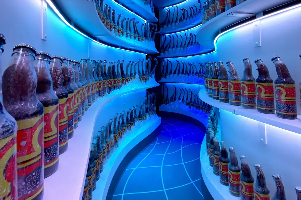 Las Vegas nasconde un supermercato surreale con passaggi segreti e prodotti impossibili Las Vegas nasconde un supermercato surreale con passaggi segreti e prodotti impossibili