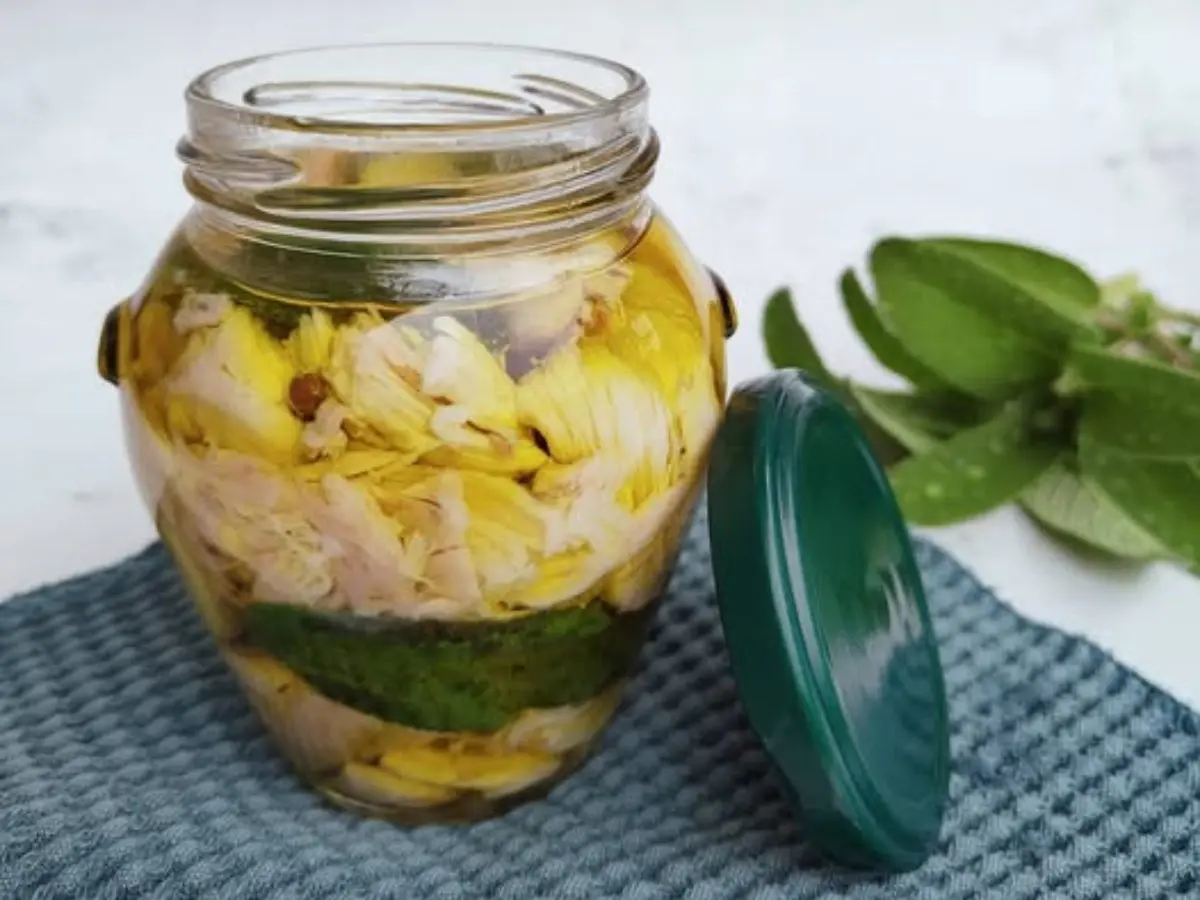 Che cos’è il tonno di coniglio. Storia e ricetta di un piatto piemontese nato sotto mentite spoglie