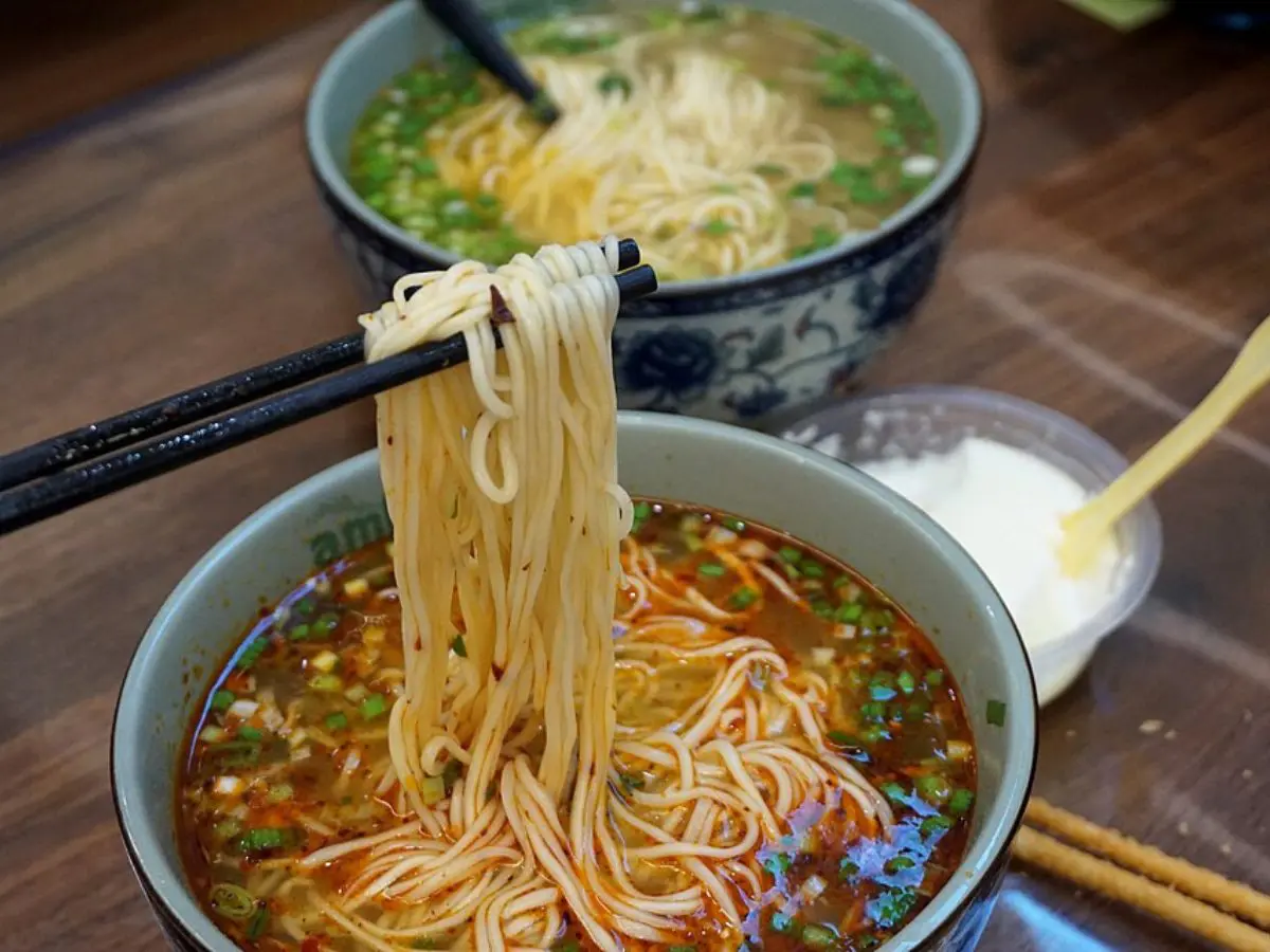 Sette noodles iconici da provare almeno una volta nella vita