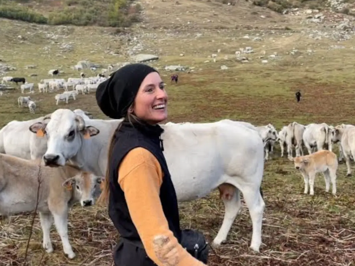 L’ultima pastora nomade della Val Maira che fa un formaggio strepitoso L’ultima pastora nomade della Val Maira che fa un formaggio strepitoso