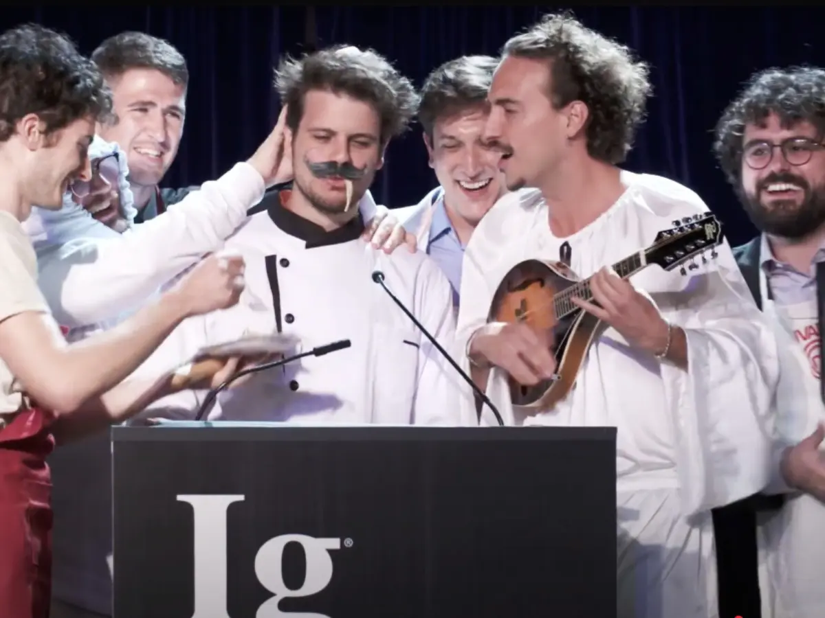 I ricercatori italiani che hanno vinto un “Nobel” per la loro cacio e pepe perfetta