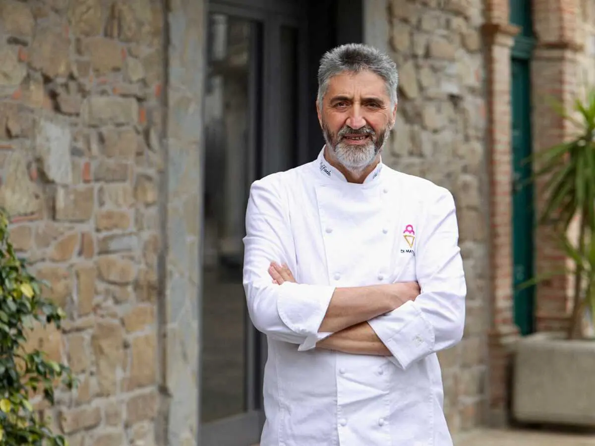 Il gelatiere che ha lasciato tutto per guidare una storica bottega del gelato artigianale del Cilento