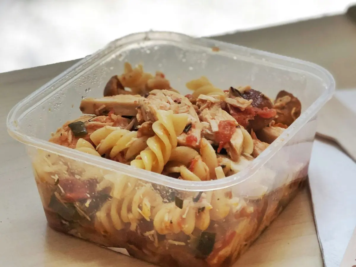 Schiscetta d’Italia. Storia e metamorfosi del pranzo da casa Schiscetta d’Italia. Storia e metamorfosi del pranzo da casa