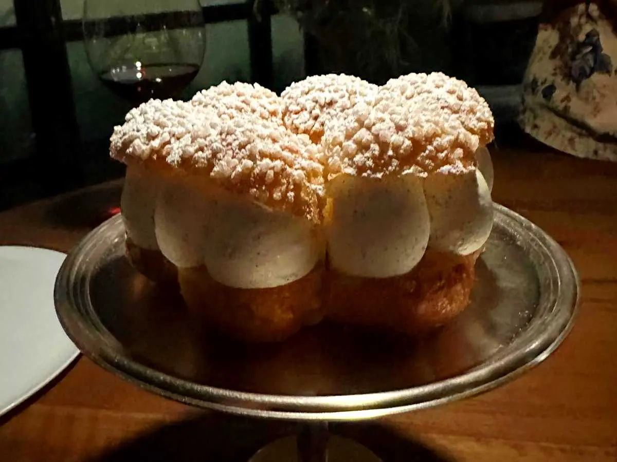 La tarte tropezienne di Zia Restaurant a Roma