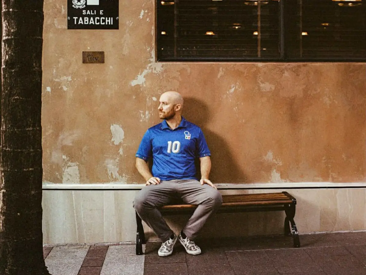 “Vi spiego come un bar tabacchi anni Ottanta è diventato il migliore del mondo”. Intervista al bartender Lorenzo Antinori