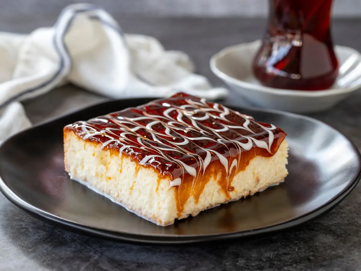Che cos’è la trilece, la torta ai tre latti che ha trovato la sua seconda casa in Albania Che cos’è la trilece, la torta ai tre latti che ha trovato la sua seconda casa in Albania