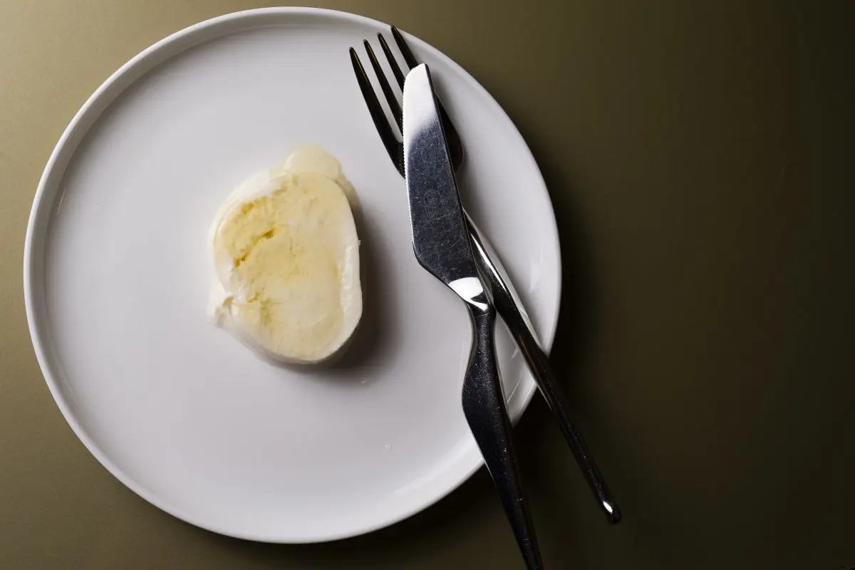 Trancio di storione con caviale