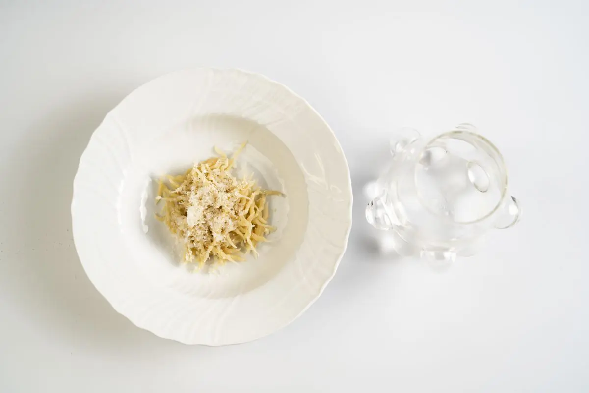 per una cucina più sostenibile. (piatto di Alberto Gipponi e foto di Stefano Caffarri)