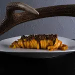 piatto di Edoardo Tilli Foto di Lido Vannucchi