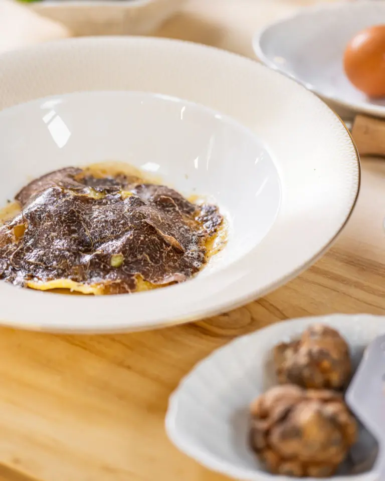 Uovo in raviolo “San Domenico”
