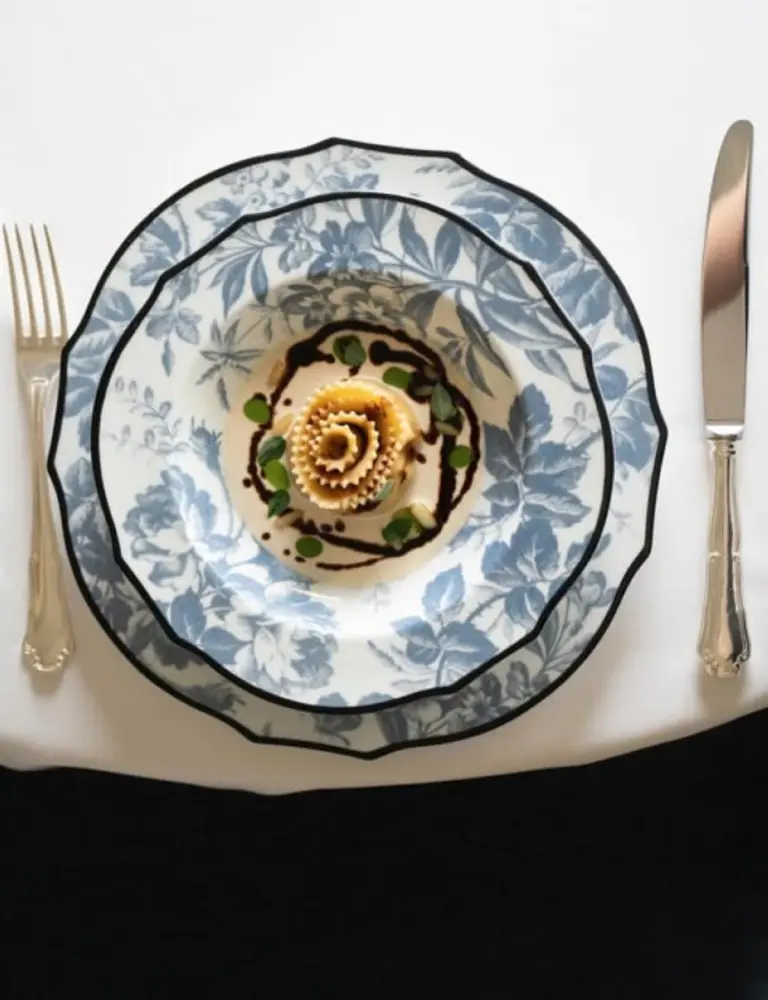 Pappardella ripiena al coniglio, pinoli e cacao di Osteria del Viandante. Foto di Stefano Caffari