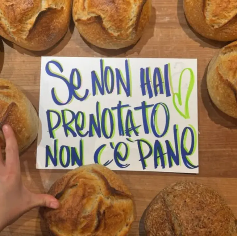 se non prenoti non c'e? pane. Pezz de Pane