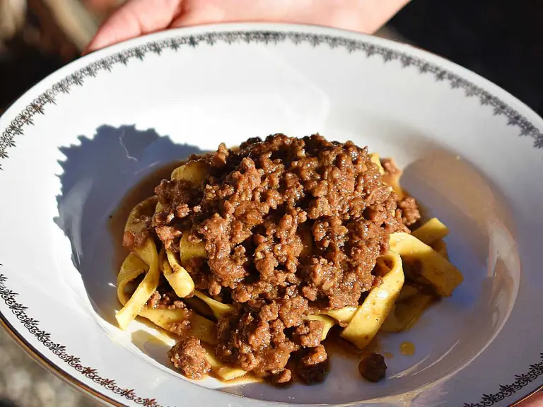 Itinerario gastronomico nel Teramano tra trattorie, borghi medievali e mulini storici dell’Abruzzo