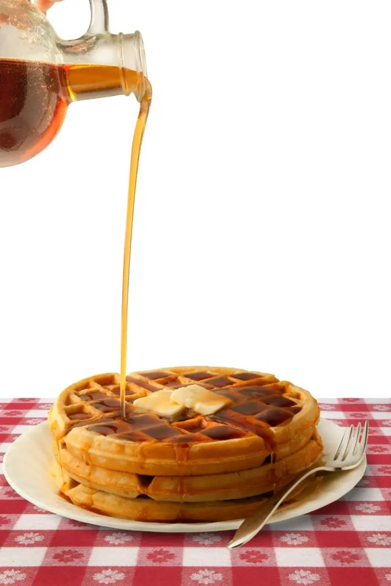 waffles condite con sciroppo di acero