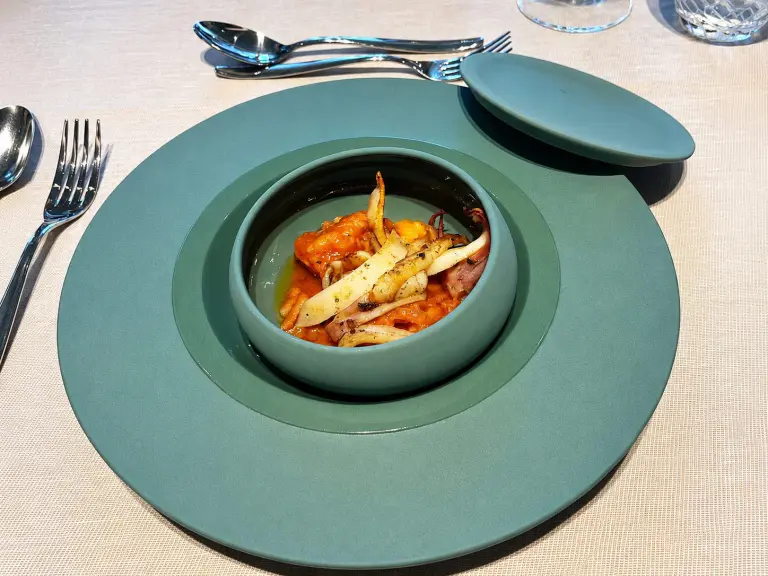 Pappa al pomodoro e calamari di Ristorante De La Tour di Villa Russiz