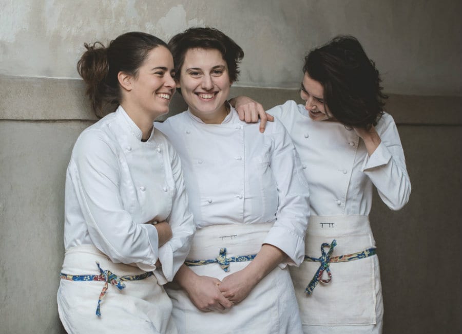 Cinzia De Lauri, Sara Nicolosi e Giulia Scialanga del catering Altatto