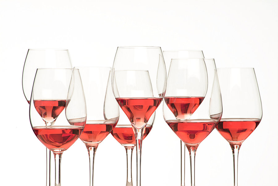 calici di vino rosato